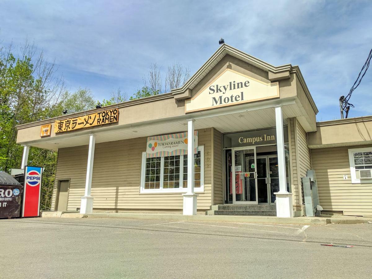 Skyline Motel Fredericton Esterno foto